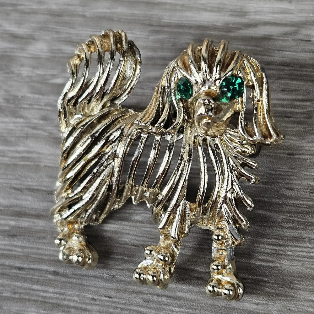 Dog Brooch - Picture 1 of 14